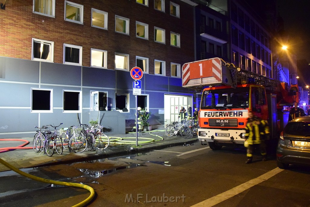 Feuer 2 Koeln Altstadt Nord Marzellenstr P16.JPG - Miklos Laubert